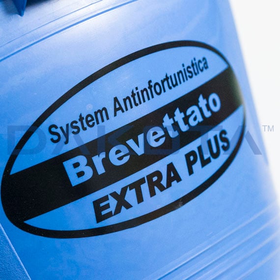 Seau en Plastique avec Poignée en Acier